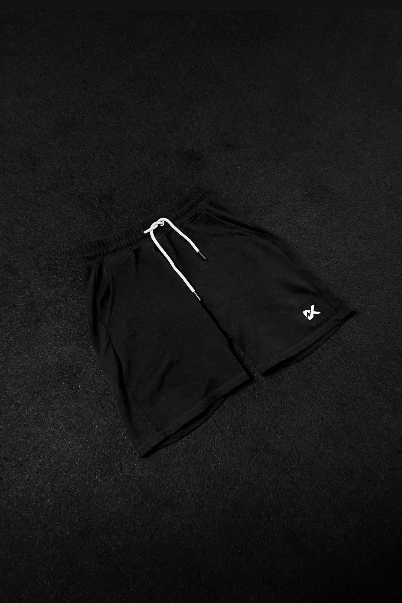 black workout shorts 